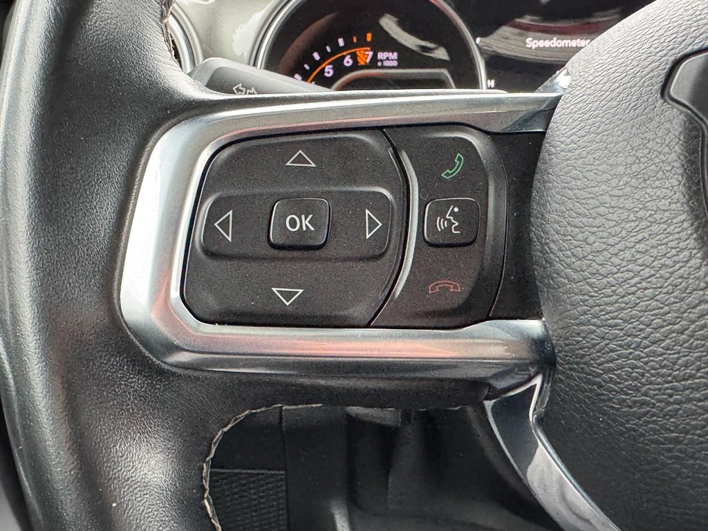 Jeep Wrangler Unlimited Vehicle Full-screen Gallery Image 16