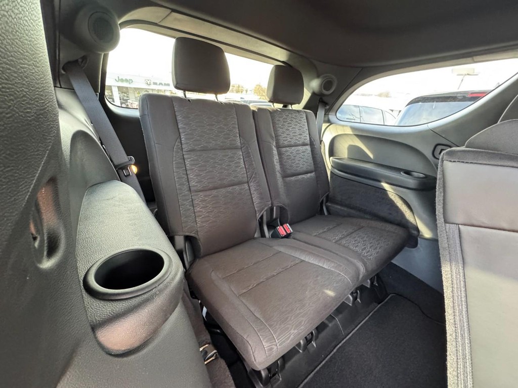 Dodge Durango Vehicle Full-screen Gallery Image 06