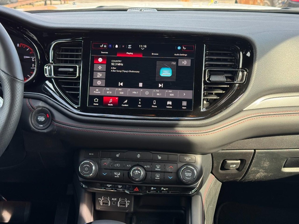 Dodge Durango Vehicle Full-screen Gallery Image 09