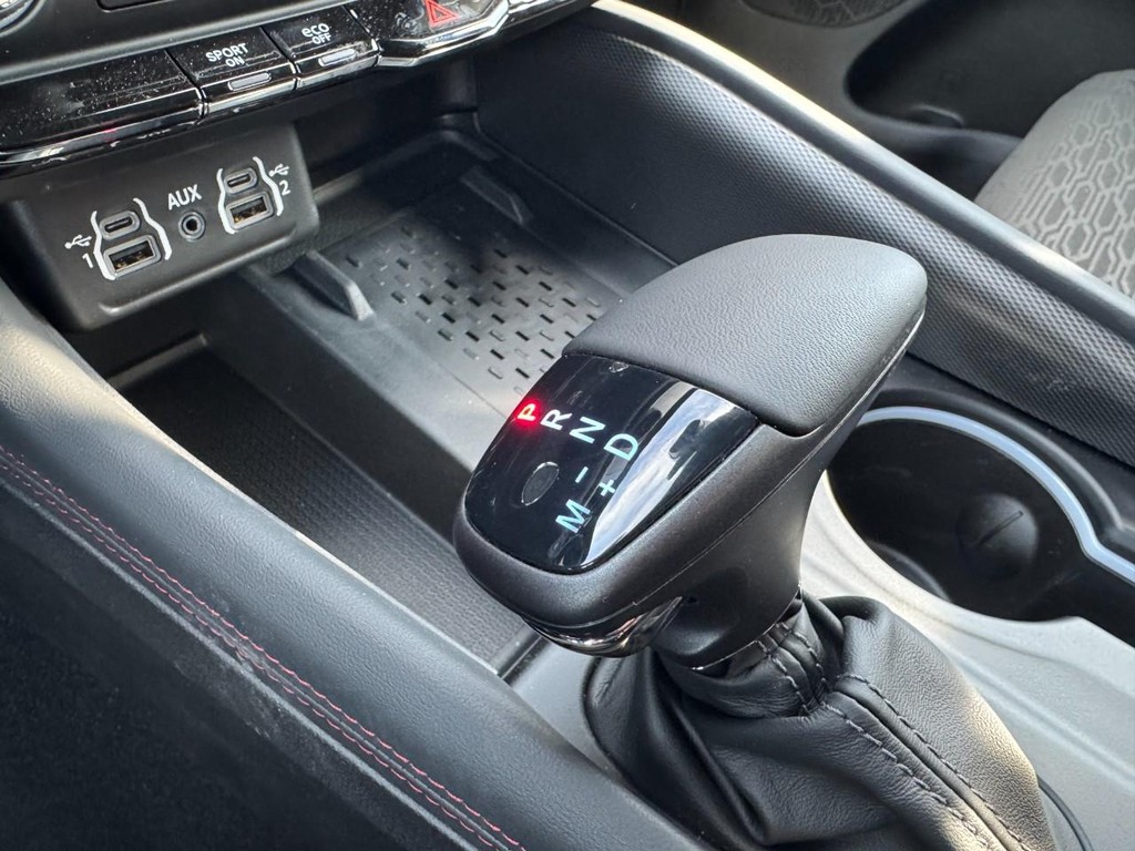 Dodge Durango Vehicle Full-screen Gallery Image 13