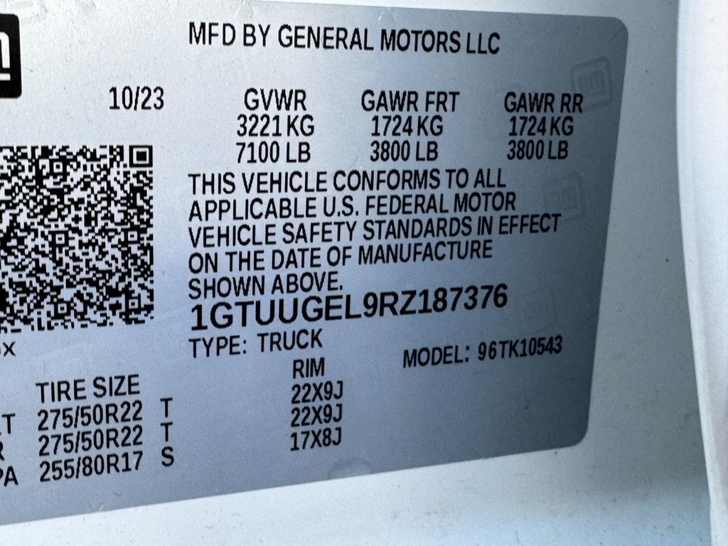 GMC Sierra 1500 Vehicle Full-screen Gallery Image 24