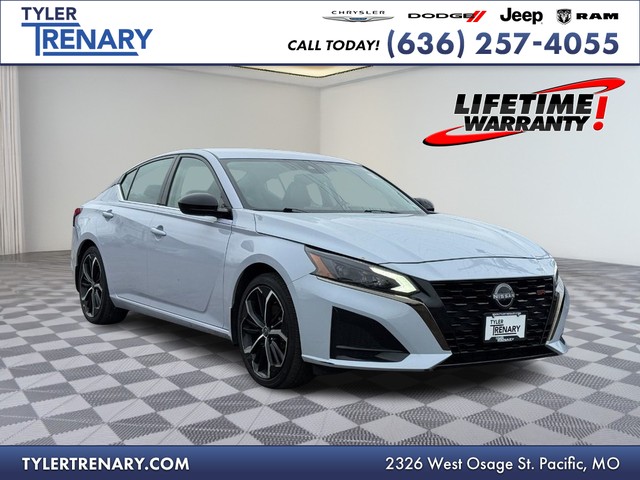 more details - nissan altima