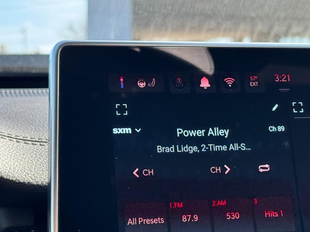 Jeep Compass Vehicle Full-screen Gallery Image 13