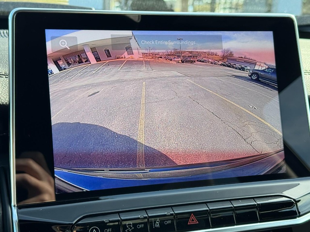 Jeep Compass Vehicle Full-screen Gallery Image 14