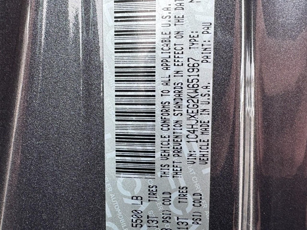 Jeep Wrangler Unlimited Vehicle Full-screen Gallery Image 23