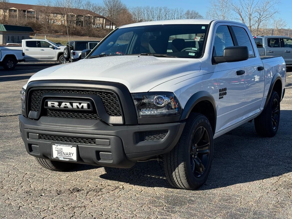 Ram 1500 Classic Vehicle Full-screen Gallery Image 06
