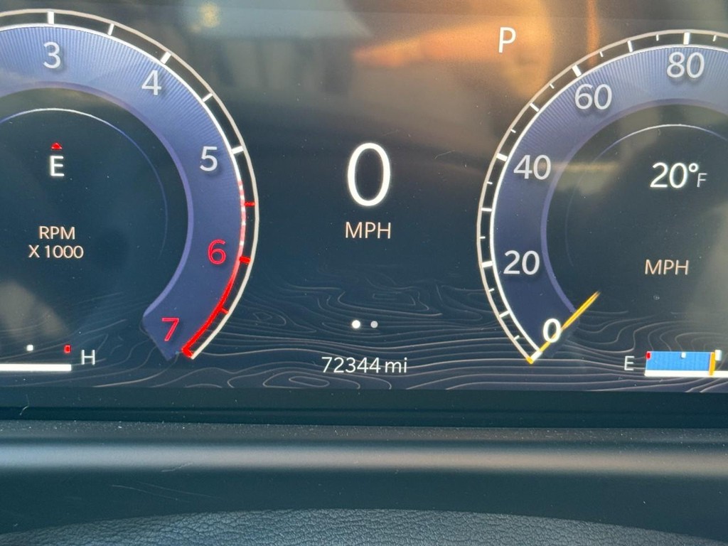 Jeep Wagoneer Vehicle Full-screen Gallery Image 20