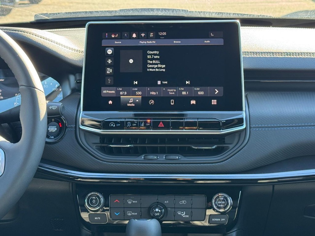 Jeep Compass Vehicle Full-screen Gallery Image 08