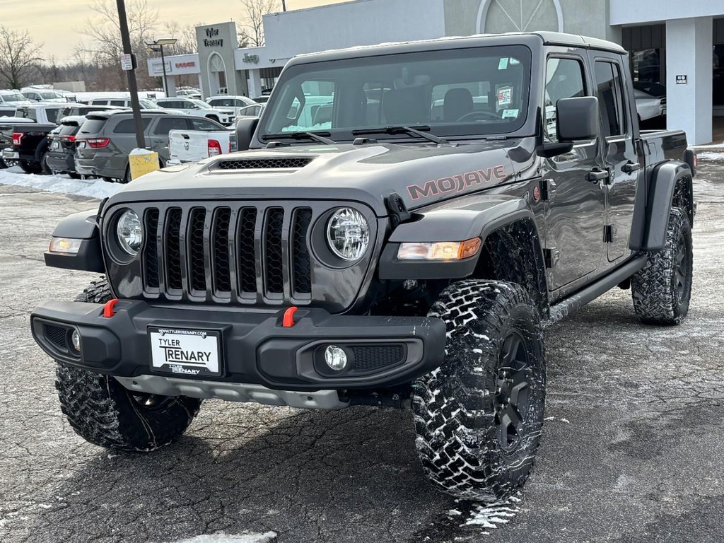 Jeep Gladiator Vehicle Full-screen Gallery Image 06