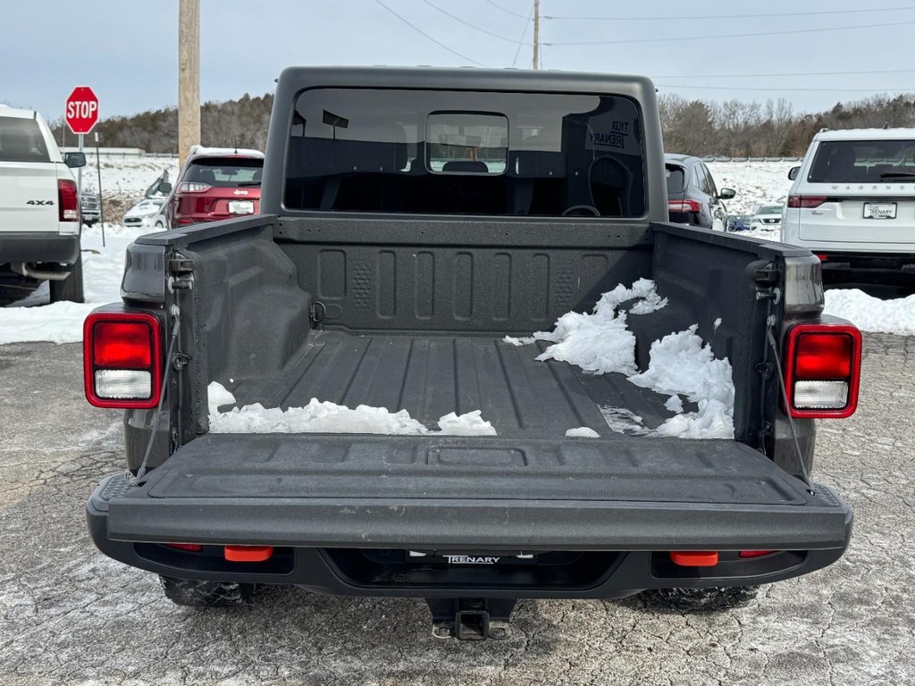 Jeep Gladiator Vehicle Full-screen Gallery Image 09