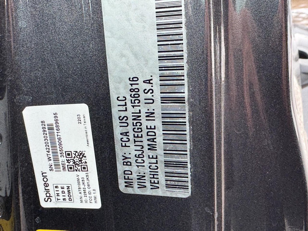 Jeep Gladiator Vehicle Full-screen Gallery Image 24