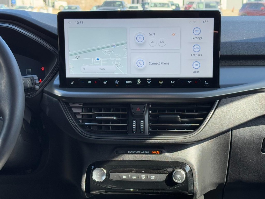 Ford Escape Vehicle Full-screen Gallery Image 13