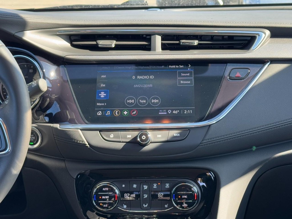 Buick Encore GX Vehicle Full-screen Gallery Image 13