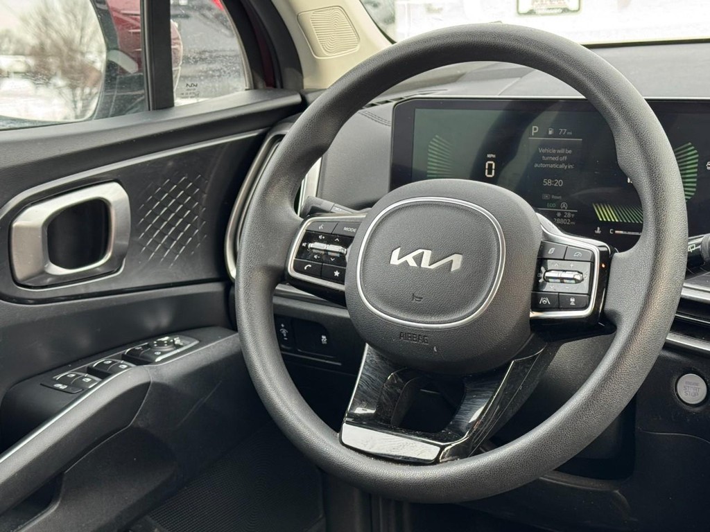 Kia Sorento Vehicle Full-screen Gallery Image 13