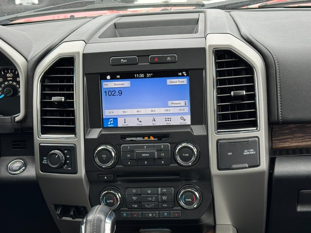 Ford F-150 Vehicle Full-screen Gallery Image 13