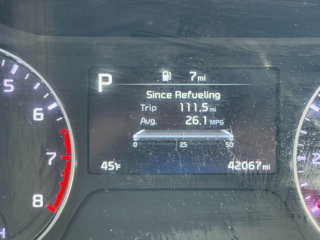 Kia Forte Vehicle Full-screen Gallery Image 18