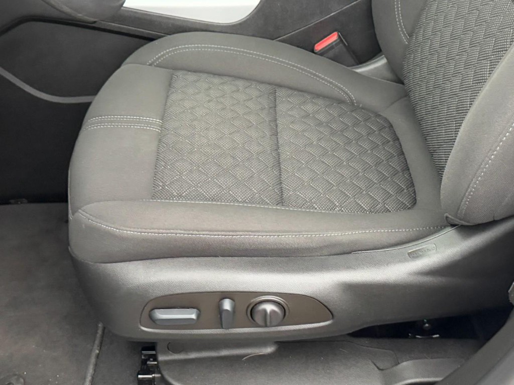 Chevrolet Blazer Vehicle Full-screen Gallery Image 21