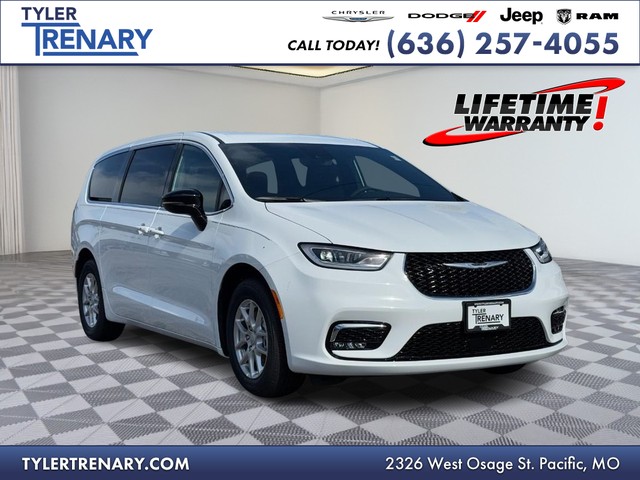 more details - chrysler pacifica