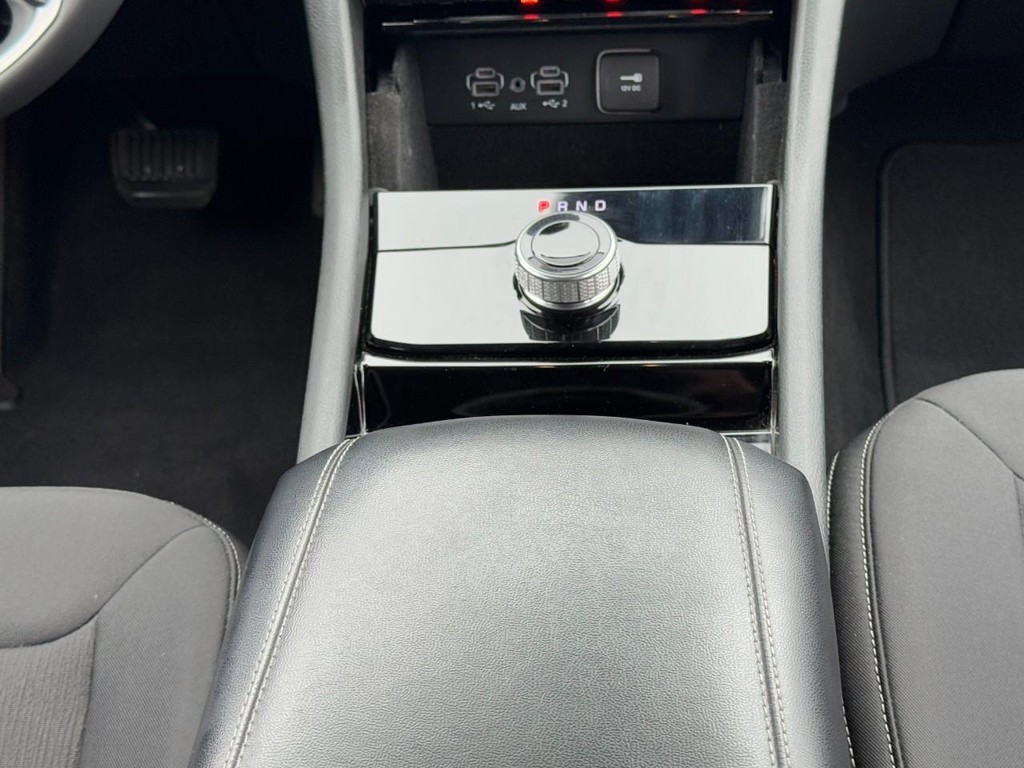 Jeep Grand Cherokee Vehicle Full-screen Gallery Image 14