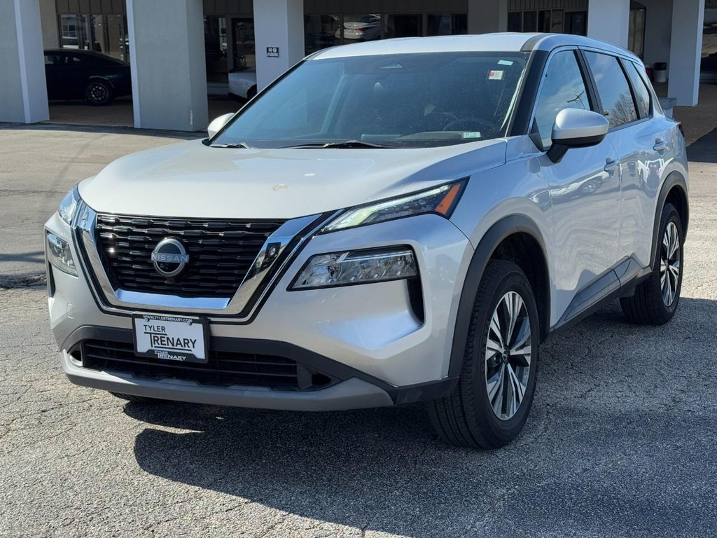 Nissan Rogue Vehicle Full-screen Gallery Image 06