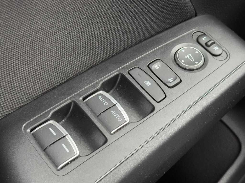 Honda Civic Sedan Vehicle Full-screen Gallery Image 20