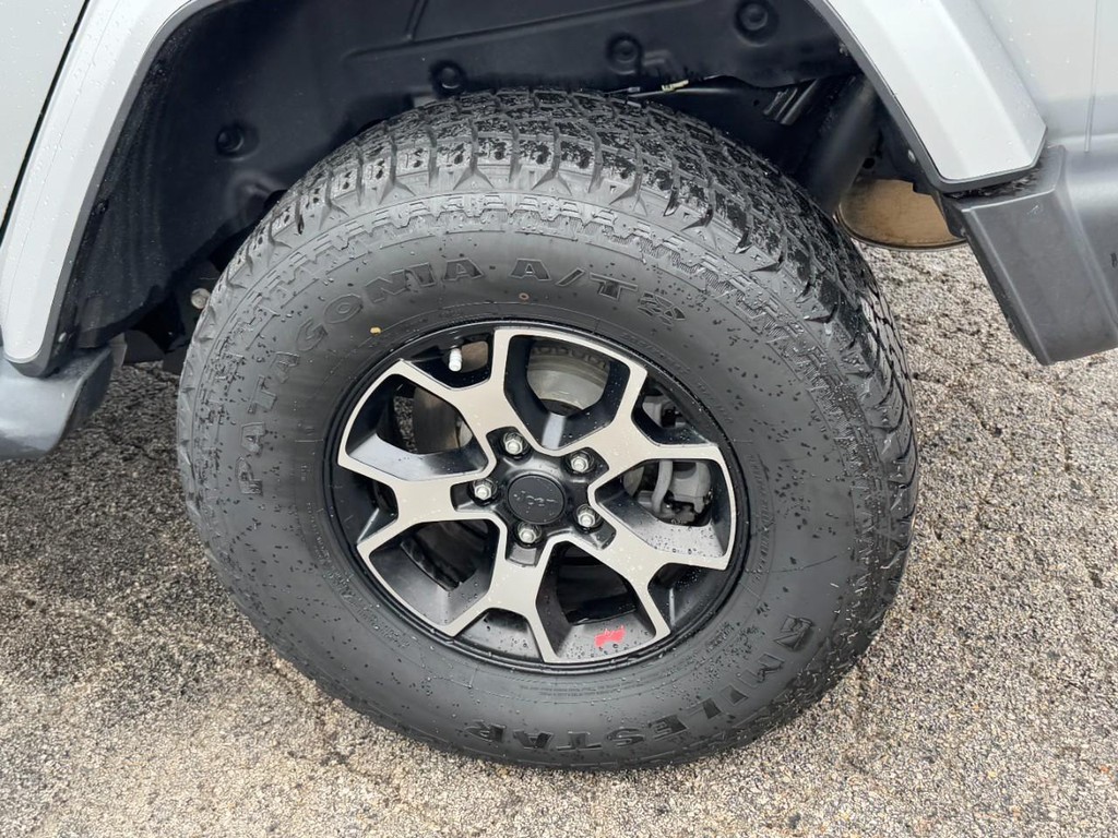 Jeep Wrangler 4xe Vehicle Full-screen Gallery Image 05