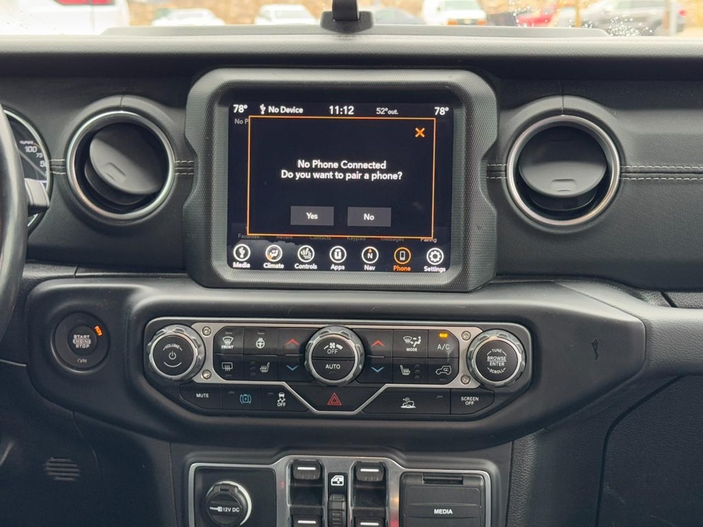 Jeep Wrangler 4xe Vehicle Full-screen Gallery Image 13