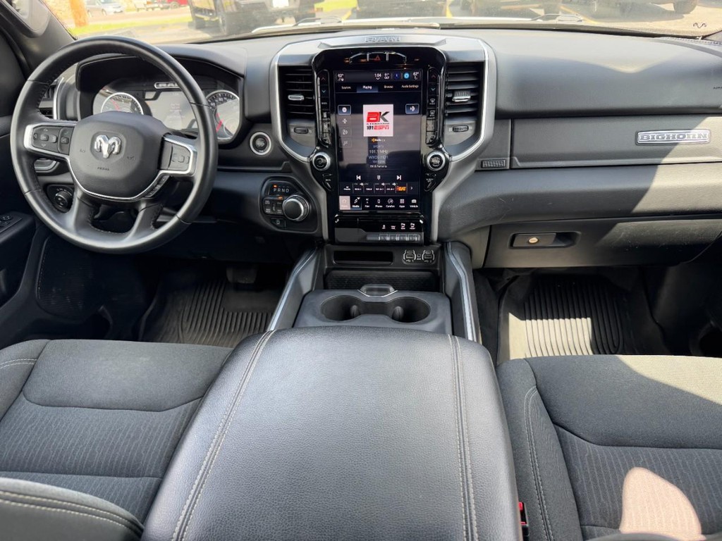 Ram 1500 Vehicle Full-screen Gallery Image 11