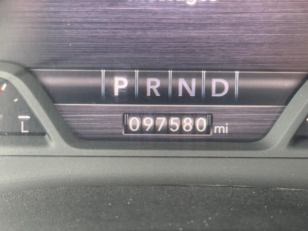 Ram 1500 Vehicle Full-screen Gallery Image 18