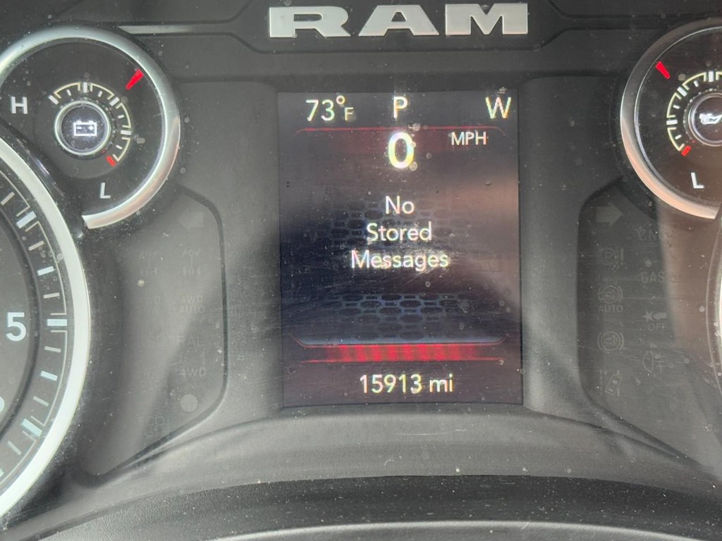 Ram 1500 Vehicle Full-screen Gallery Image 20