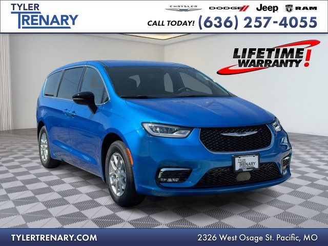 more details - chrysler pacifica