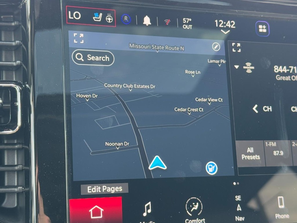 Dodge Durango Vehicle Full-screen Gallery Image 15