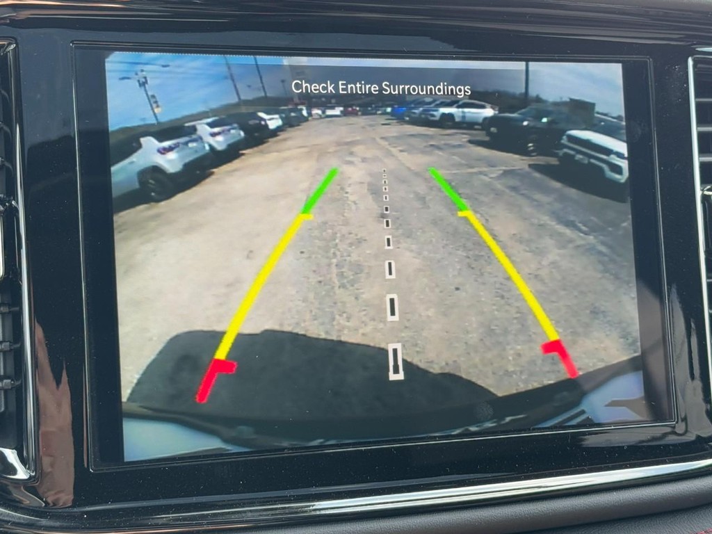 Dodge Durango Vehicle Full-screen Gallery Image 16