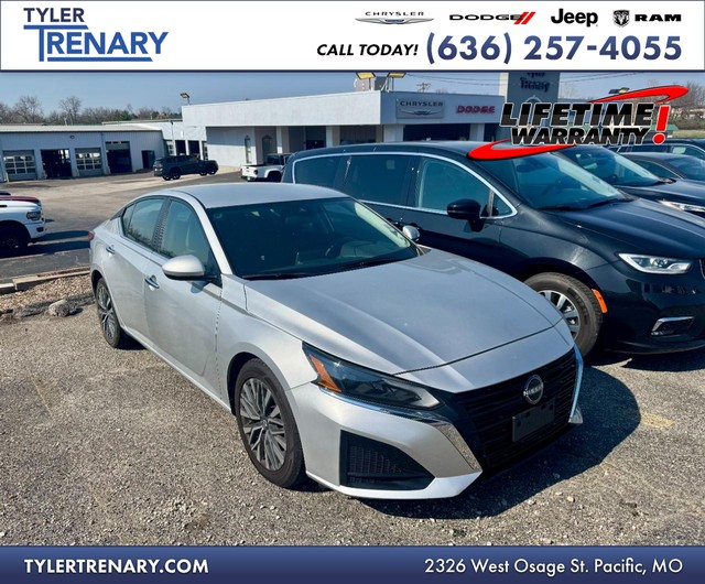 more details - nissan altima