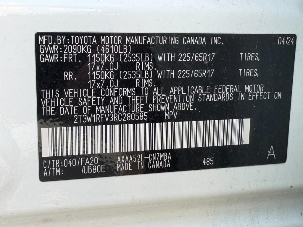 Toyota RAV4 Vehicle Full-screen Gallery Image 25