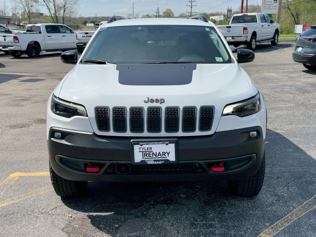 Jeep Cherokee Vehicle Full-screen Gallery Image 11