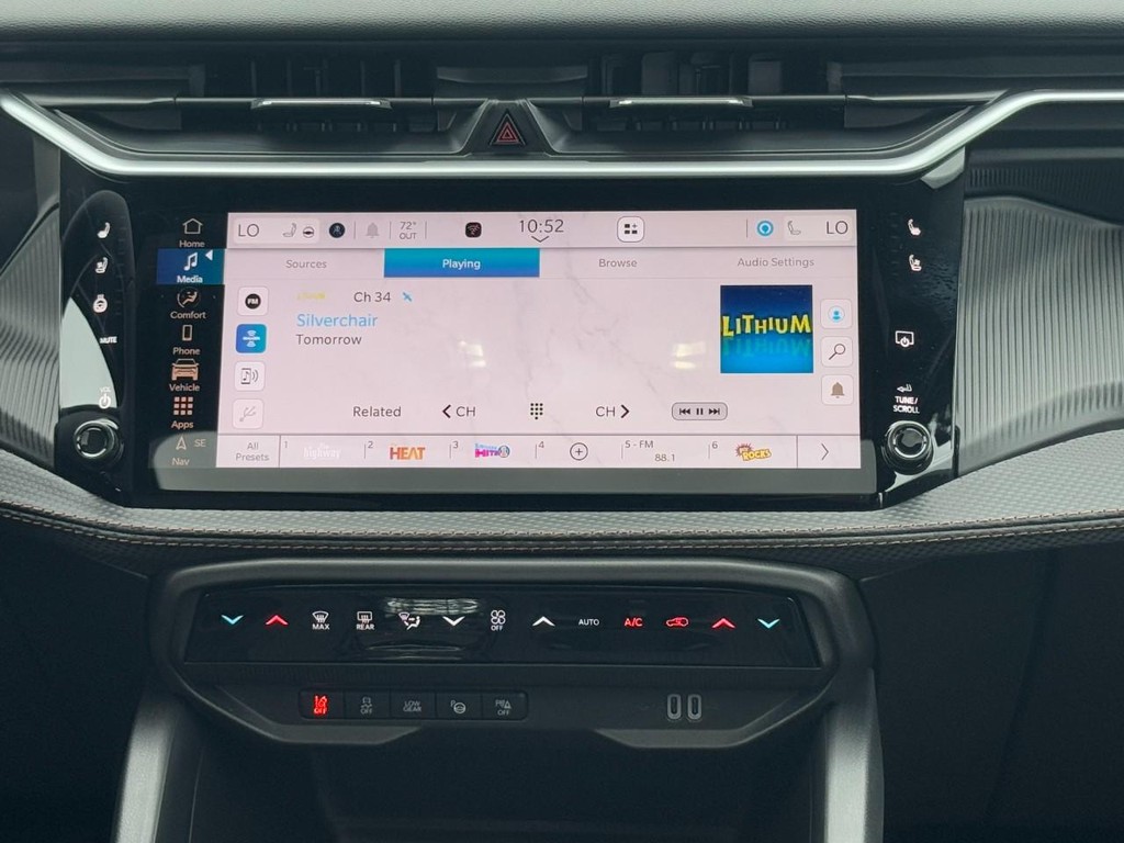 Jeep Cherokee Vehicle Full-screen Gallery Image 10