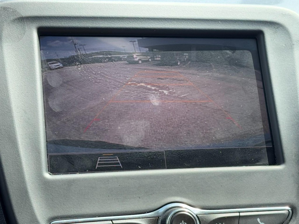 Chevrolet Equinox Vehicle Full-screen Gallery Image 20