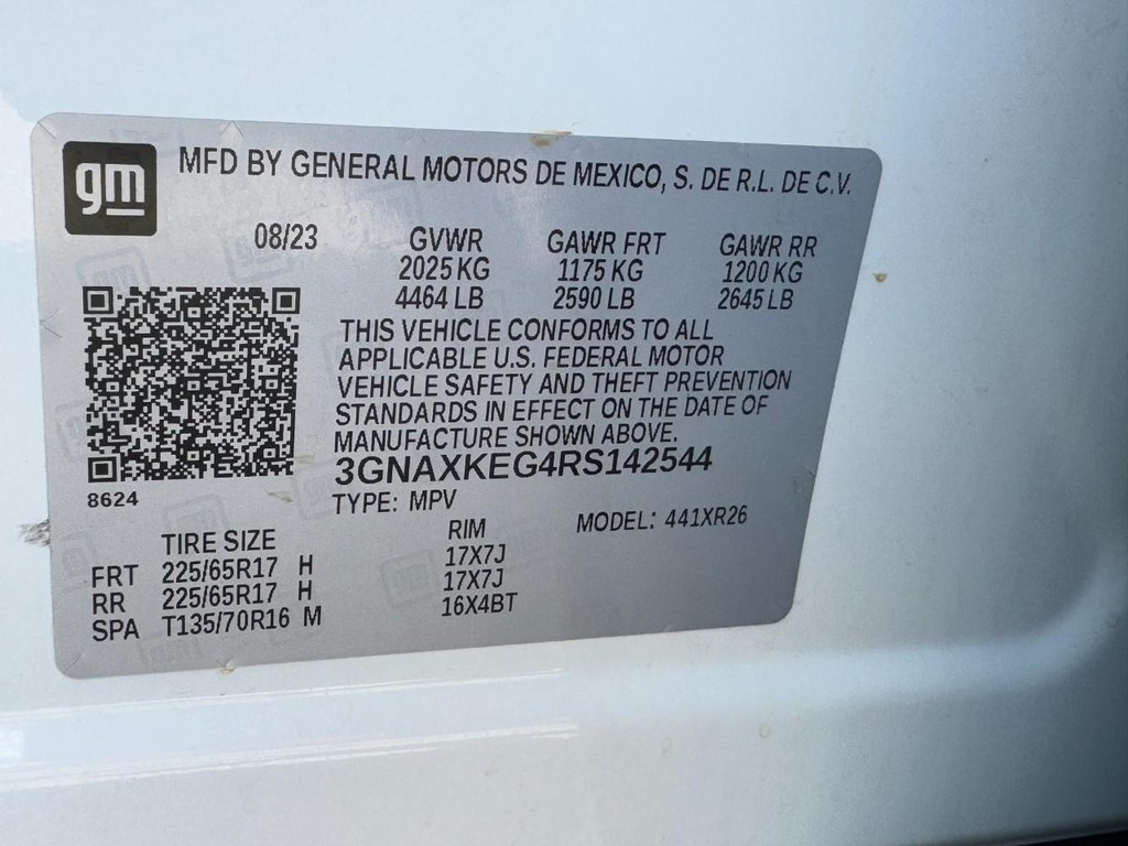 Chevrolet Equinox Vehicle Full-screen Gallery Image 23