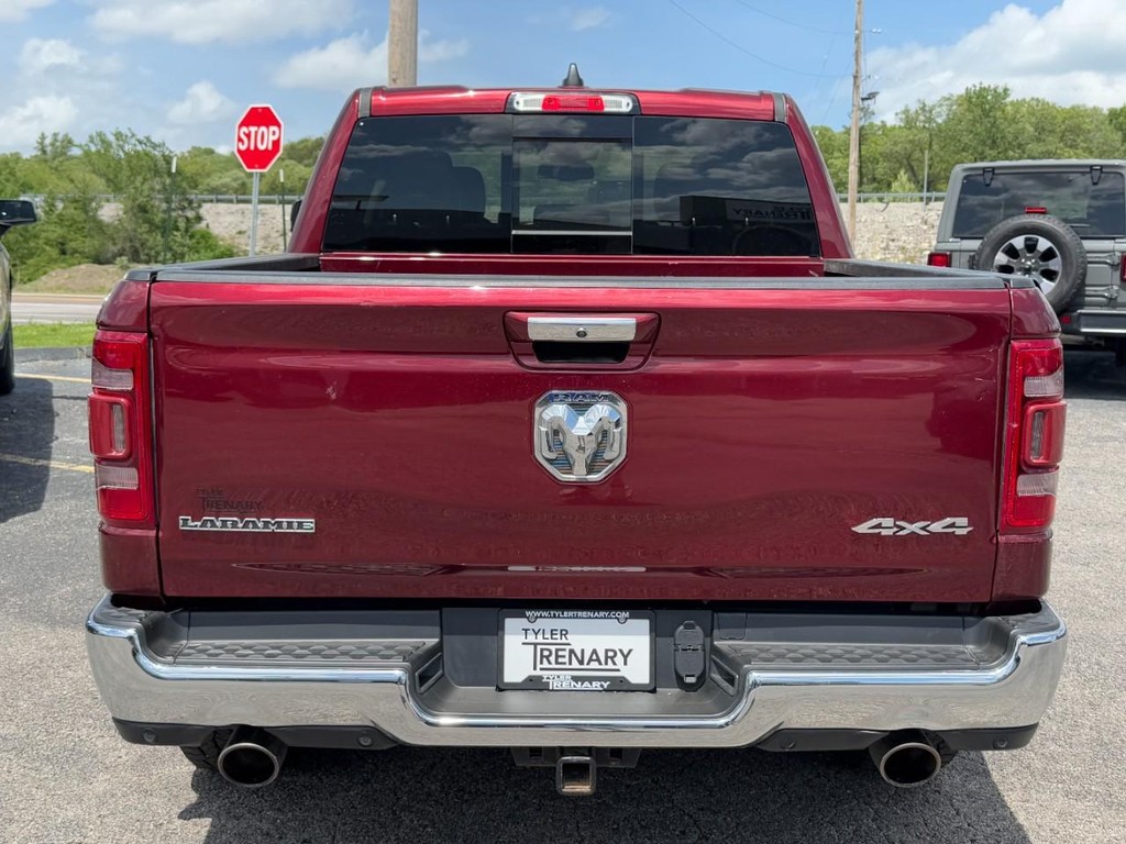 Ram 1500 Vehicle Full-screen Gallery Image 05