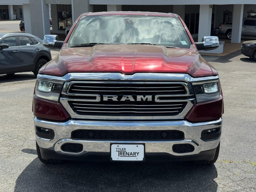 Ram 1500 Vehicle Full-screen Gallery Image 11