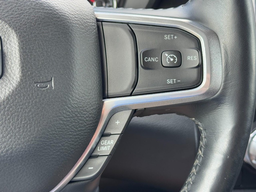 Ram 1500 Vehicle Full-screen Gallery Image 20