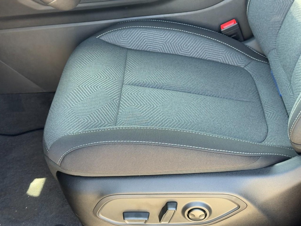 Jeep Cherokee Vehicle Full-screen Gallery Image 17