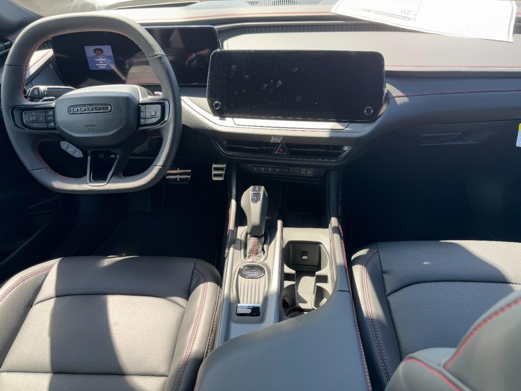Dodge Charger Vehicle Full-screen Gallery Image 07