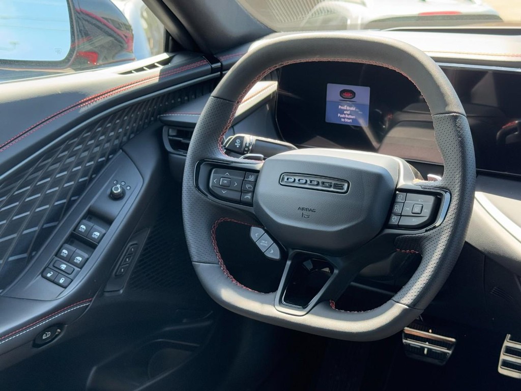Dodge Charger Vehicle Full-screen Gallery Image 09