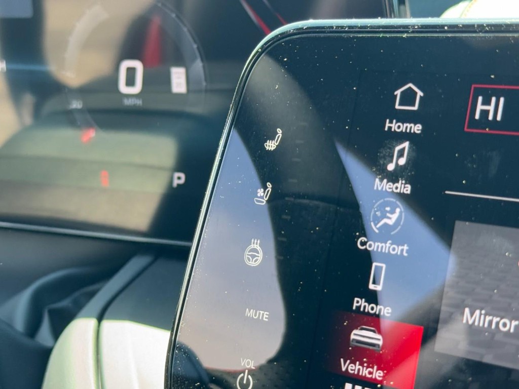 Dodge Charger Vehicle Full-screen Gallery Image 16