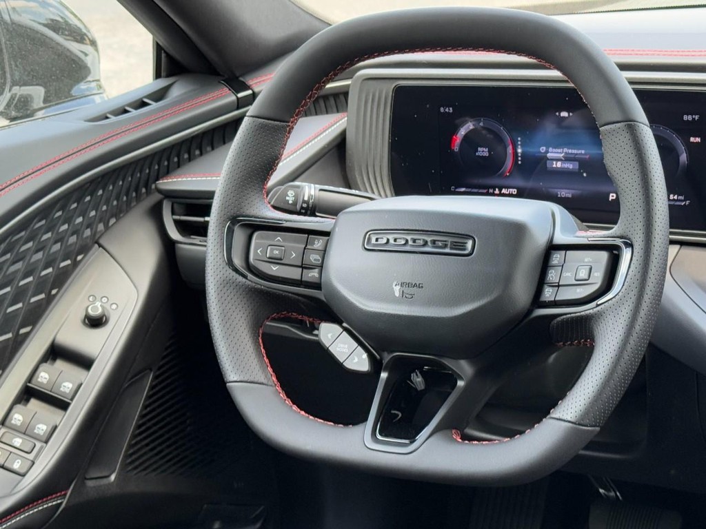 Dodge Charger Vehicle Full-screen Gallery Image 09