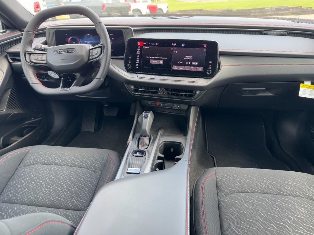 Dodge Charger Vehicle Full-screen Gallery Image 07
