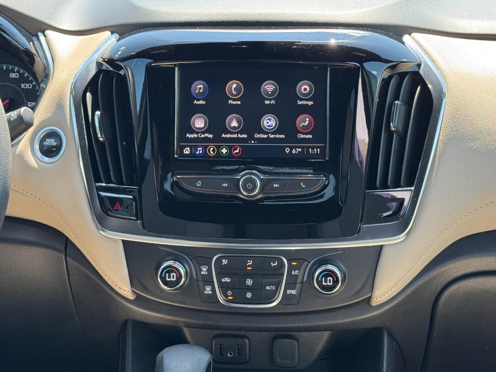 Chevrolet Traverse Vehicle Full-screen Gallery Image 15