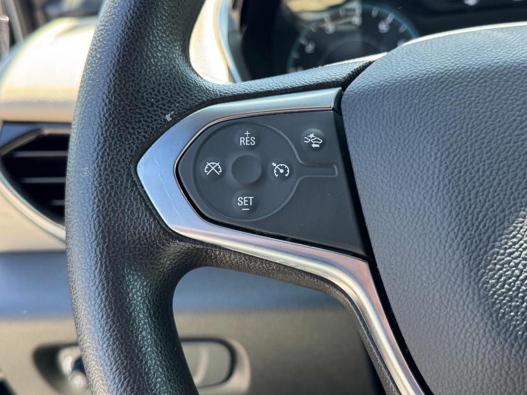 Chevrolet Traverse Vehicle Full-screen Gallery Image 18